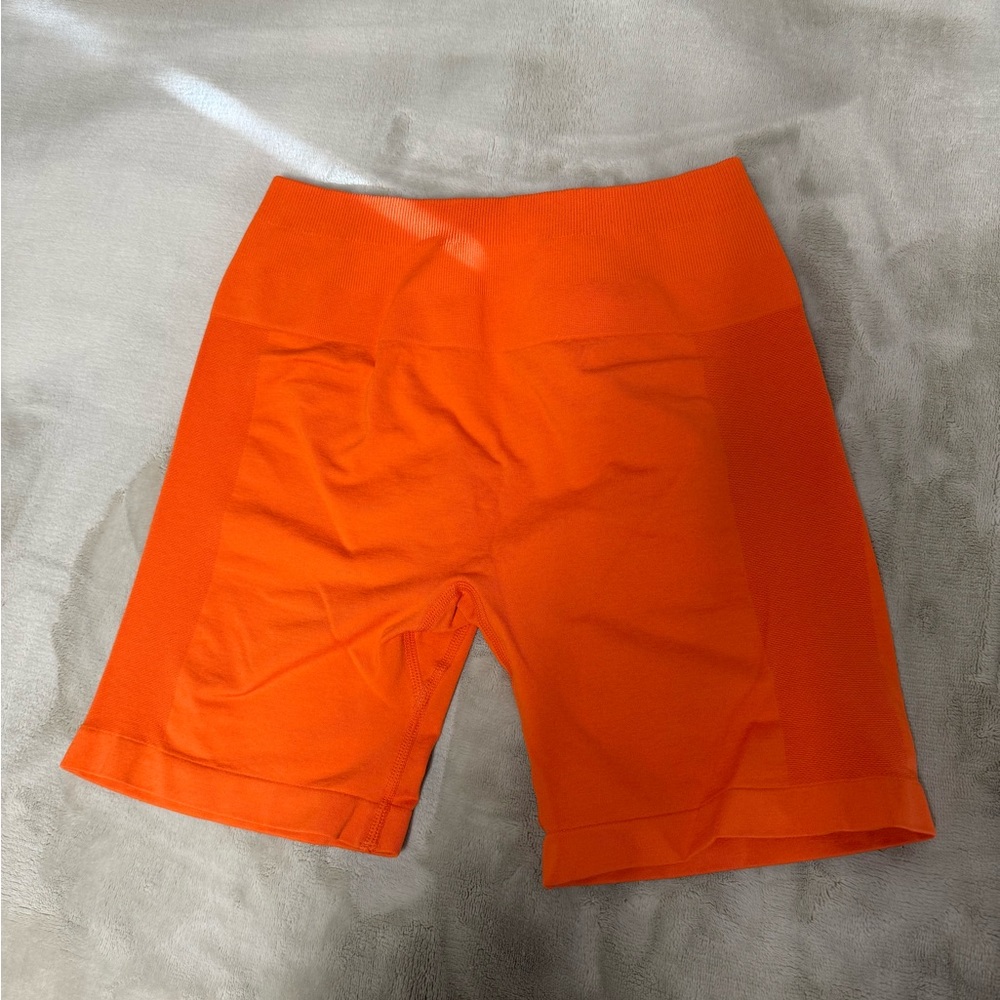 AUROLA Intensify Workout Shorts for Women Seamless Scrunch